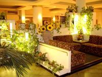 03 hall