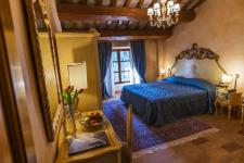 villa-rinalducci-le-camere-cover-1