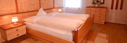 56ffe5ee7a26c5558c93bdda9721b581ec8deadd-hotelpausaferienwohung2