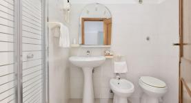 3-camera-con-terrazza-6_list-img
