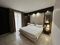 424455574
