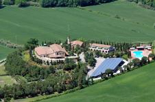 Hotel Fattoria 4 stelle a Casino di Terra