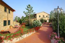 Hotel Fattoria 4 stelle a Casino di Terra