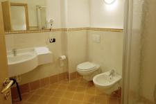 Hotel 3 stelle a Ronzone