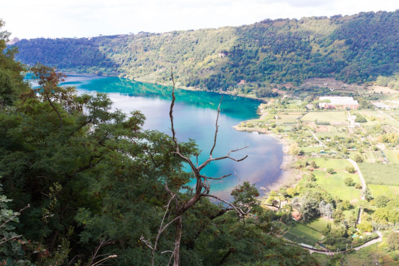 lago di nemi, castelli romani