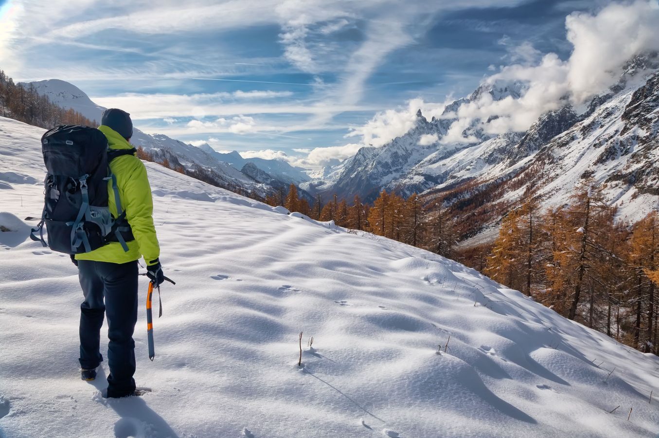 3878689_xl escursionista, alpinista sul massiccio del monte bianco, montagna, ne