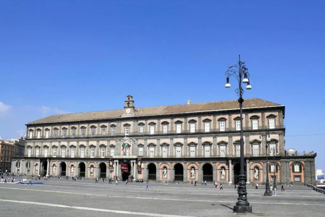 napoli palazzo reale