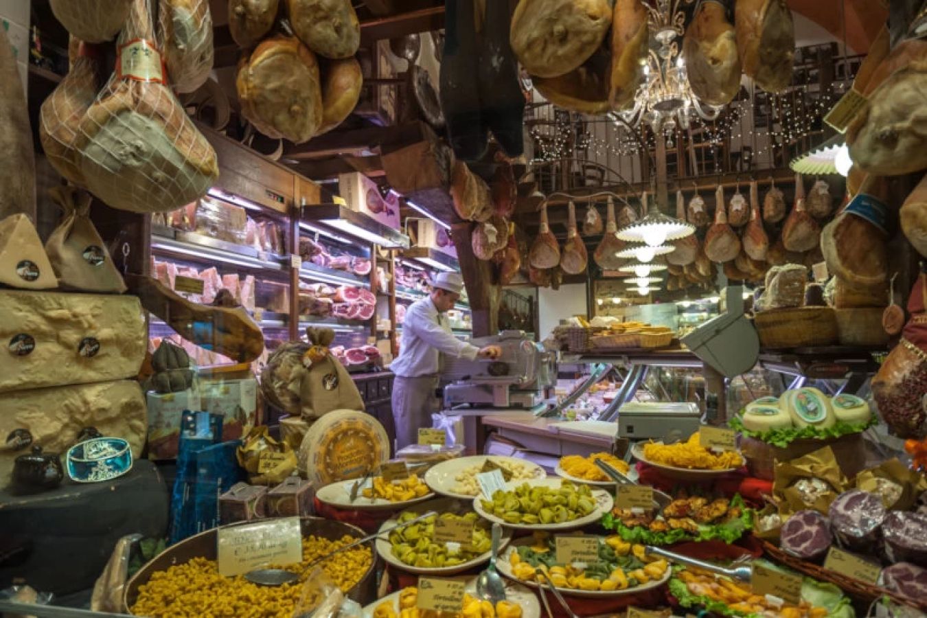 salumeria-a-bologna