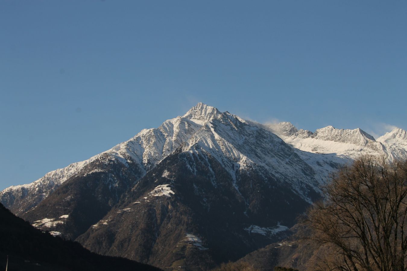 alessandro-chitarrini-qlm2wurkfa0-unsplash