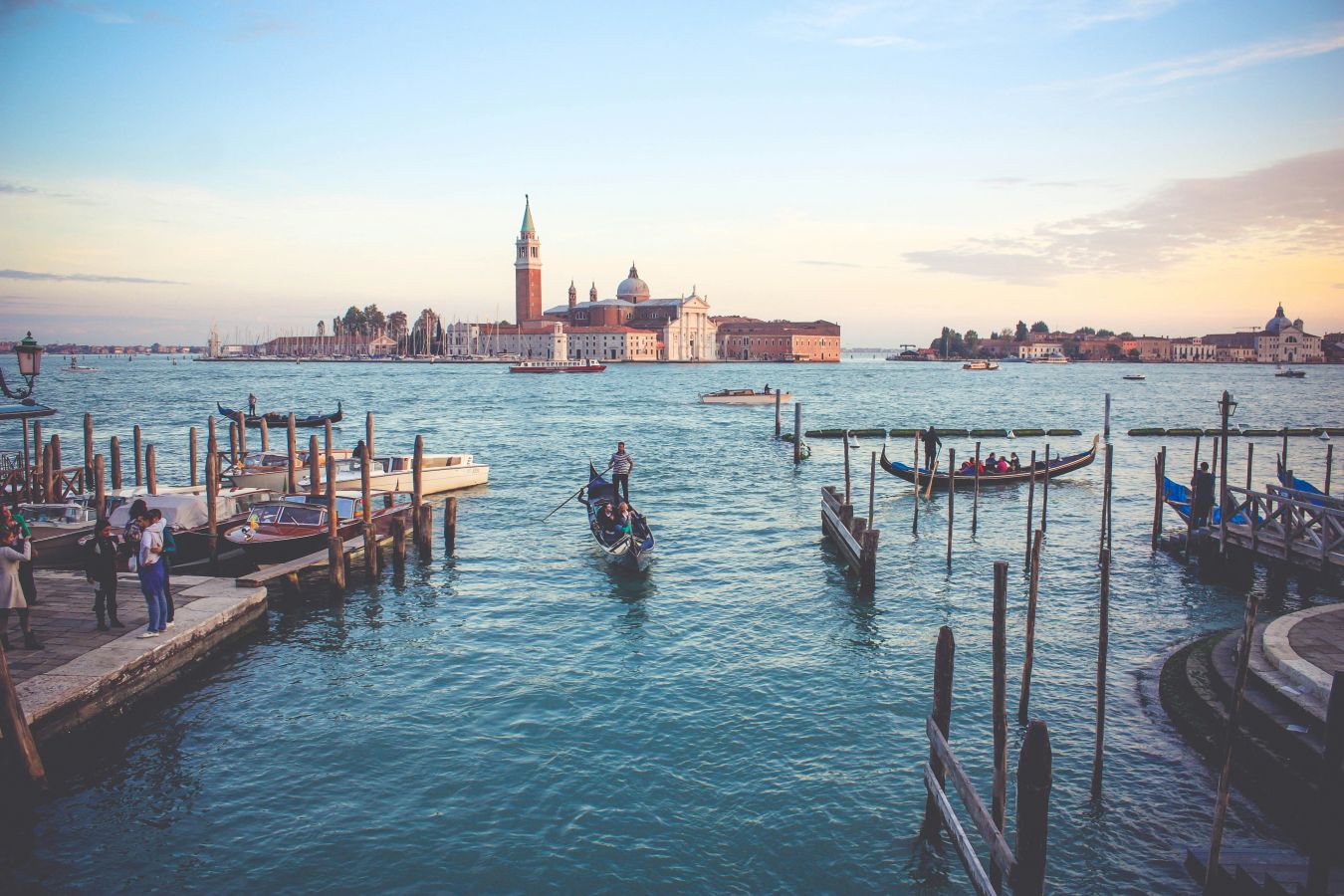 joshua-stannard-yxzne1jfdfo-unsplash
