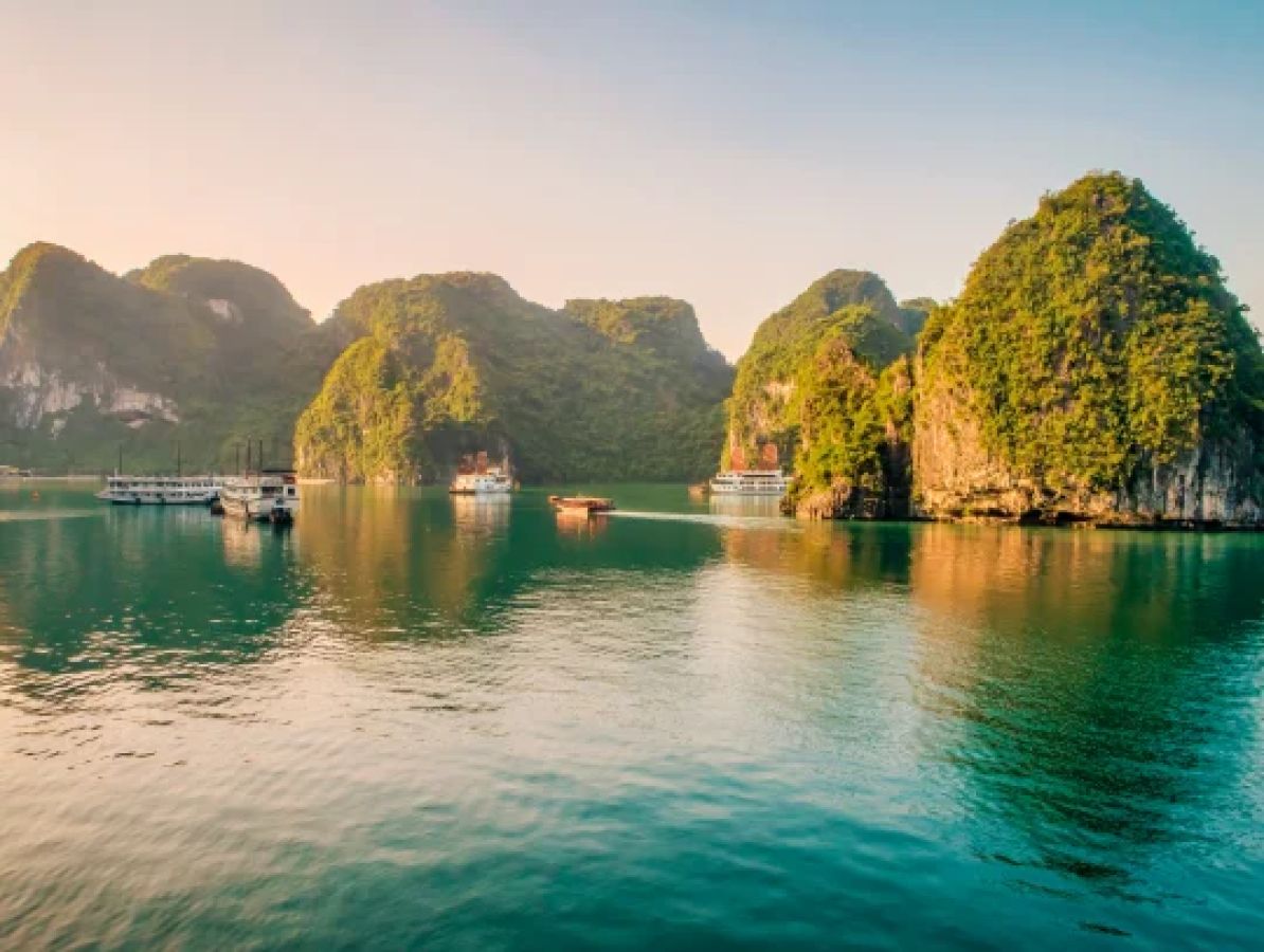 11ea_ss_baia_halong_2230603251_kp8z9j