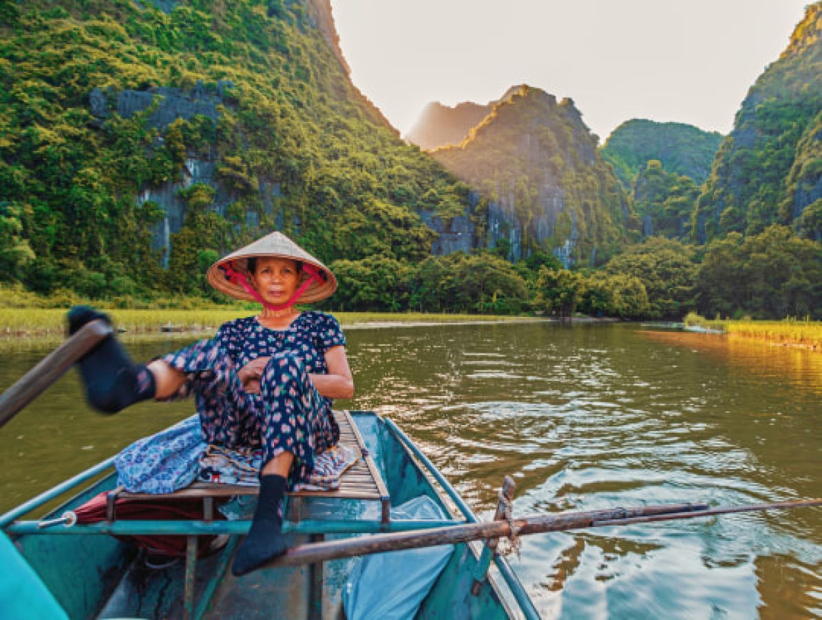 13ca-ss_sampan_baia_di_halong_1904276266_b2ucd2