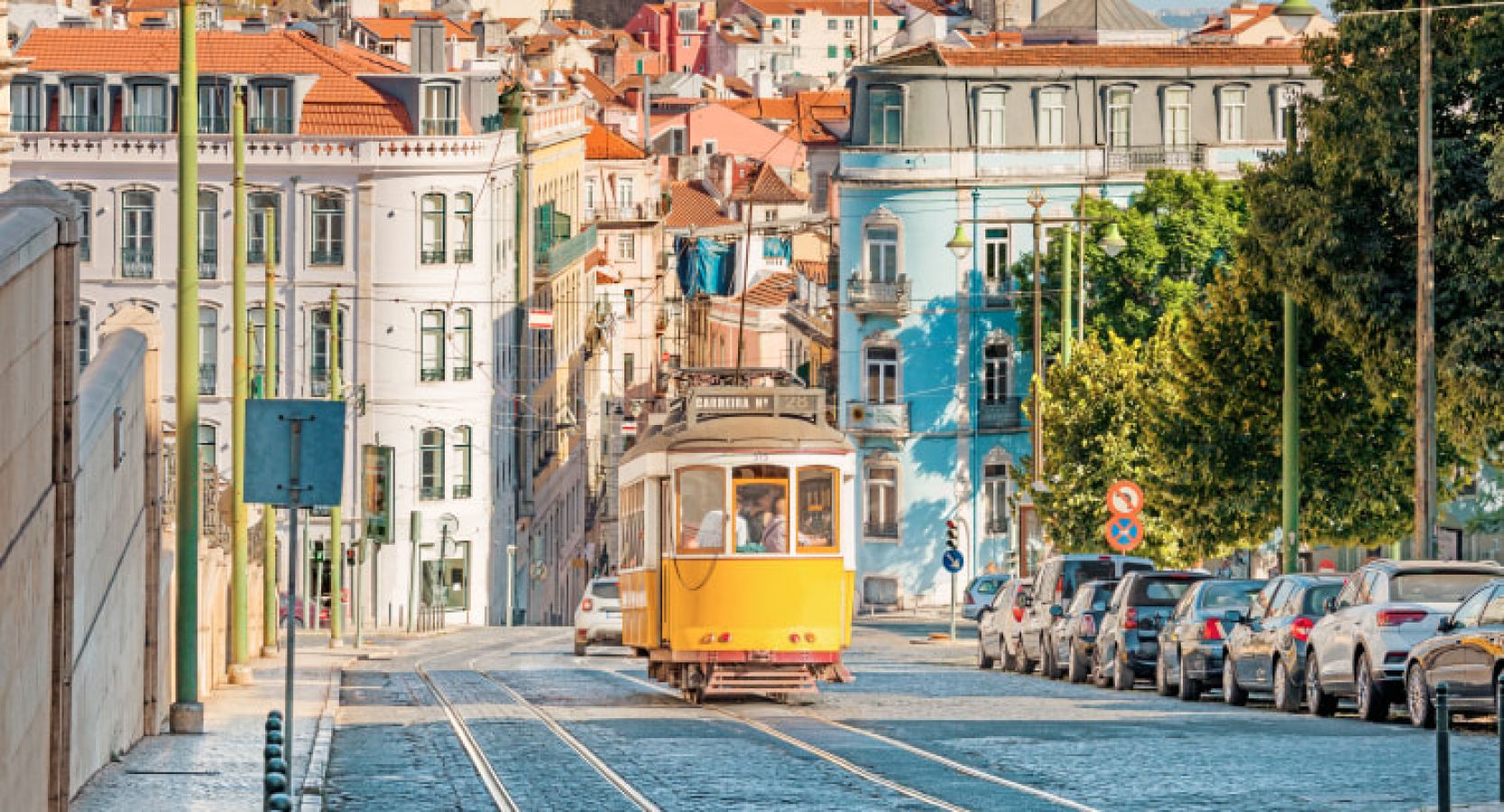 1ea-ss_lisbona_tram_1222605877_nwknnu