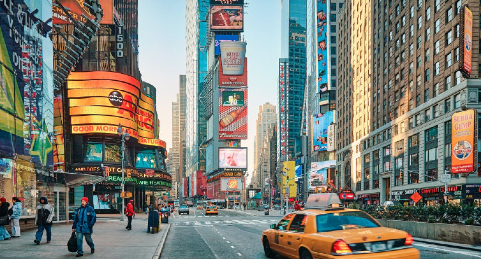 2db-un_new-york-times-square_i1ciob