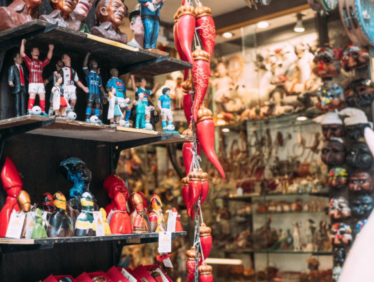 6cb_napoli_statuette_ojdikj