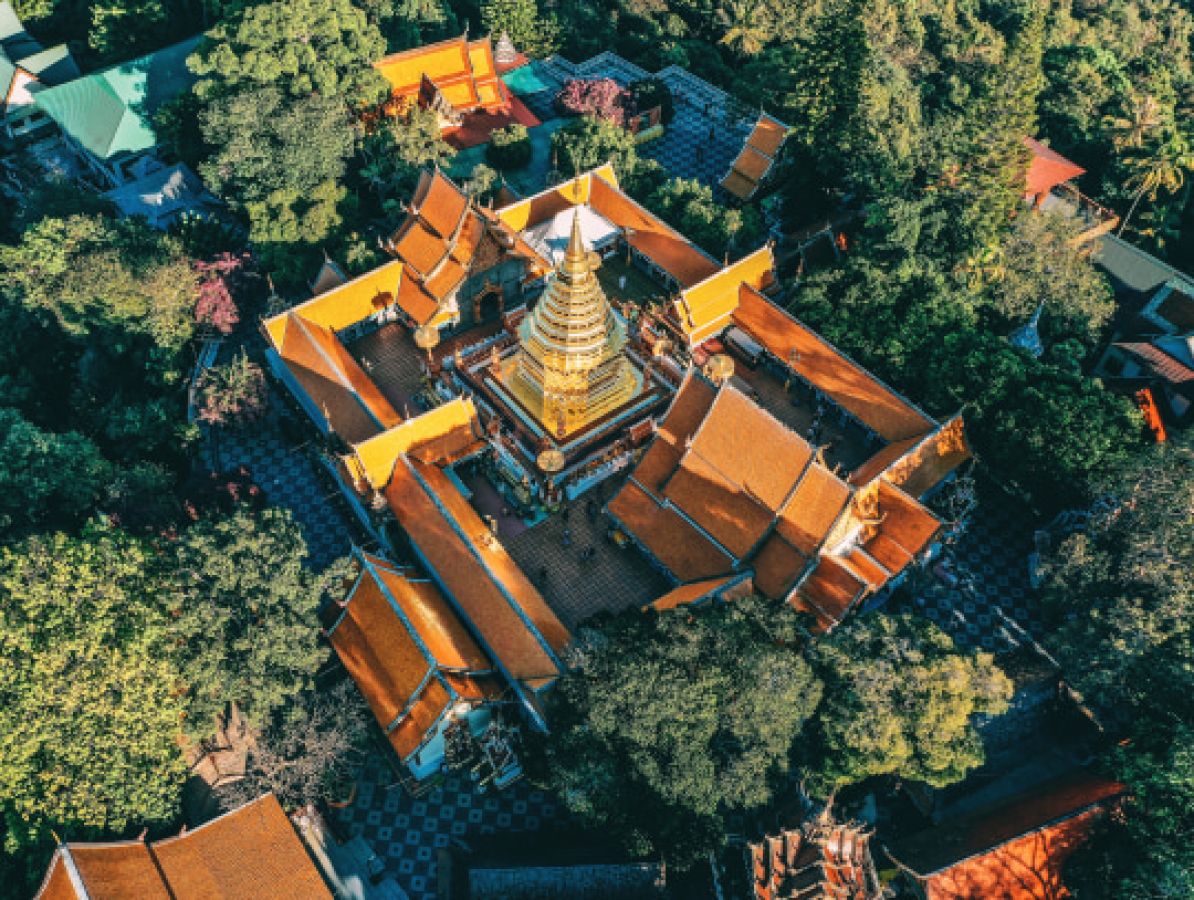 5cb-ss_chiang_rai_wat_doi_suthep_2143098791_qeebfq