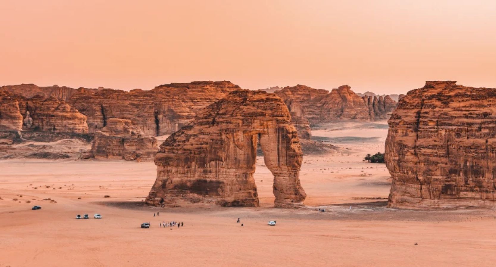 3ba_ss_elephant_rock_al_ula_1618875280_thwazj