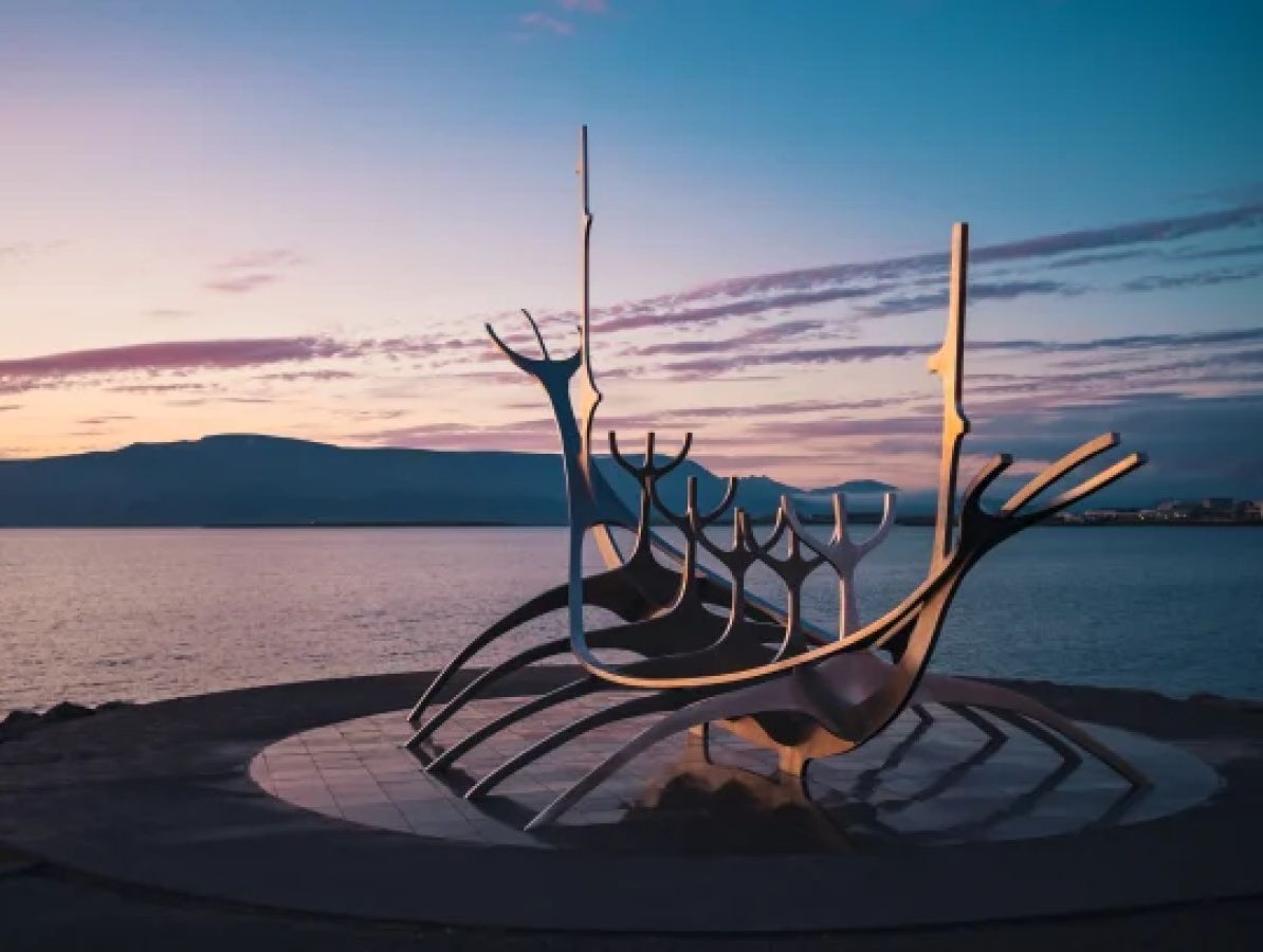 8cb_scultura_solfar_reykjavik_xun8ww