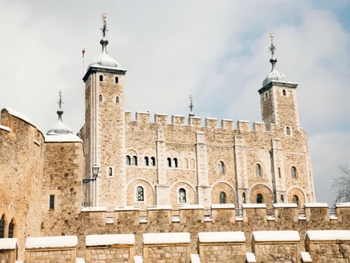 1ca_ss_torre_londra_126325382_q9hpzi