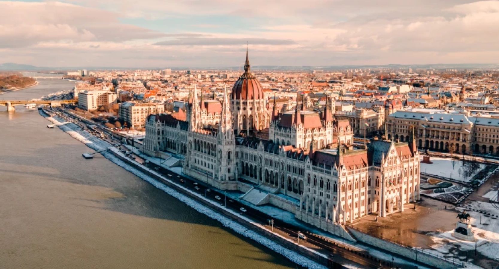 3ea_ss_budapest_1894689970_itgcto