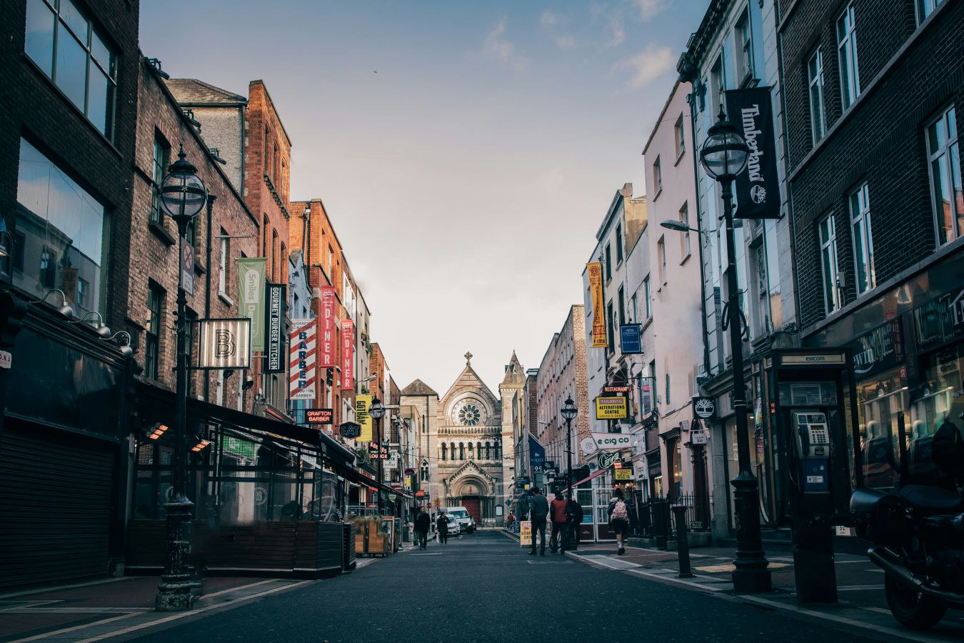 gregory-dalleau-kt4dofvtzsg-unsplash
