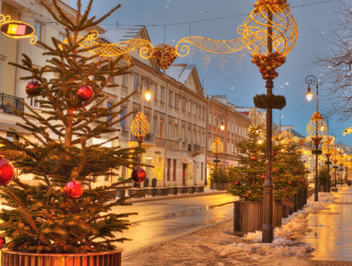 1cb_ss_varsavia_street_536092210_dqw5xh
