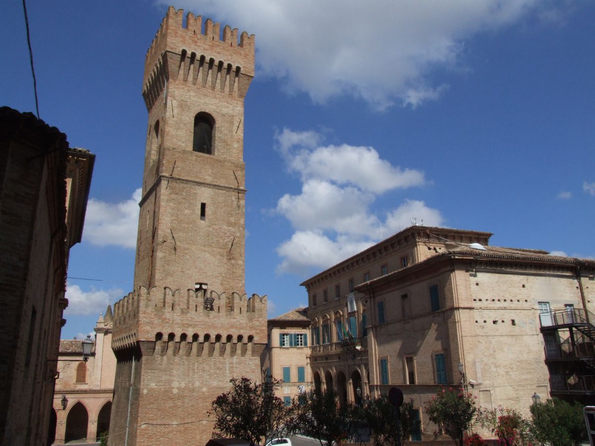 torre_civica_-_ostra_1