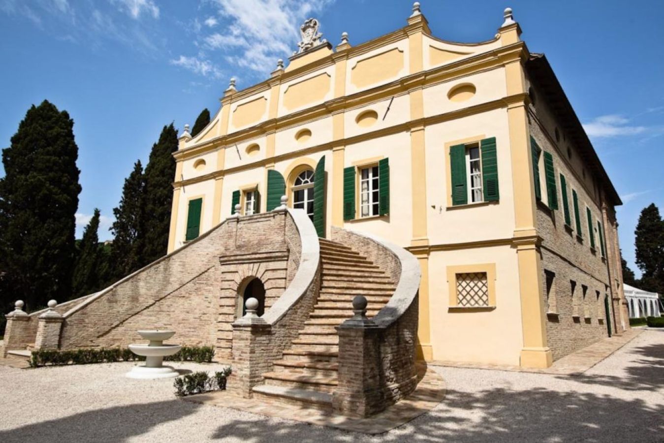 villa-rinalducci-le-camere-cover-2-1024x683