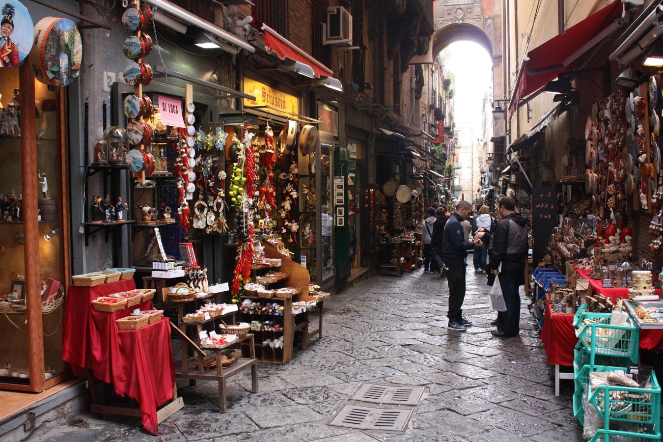 alley-387825_1920 spaccanapoli, presepi, napoli