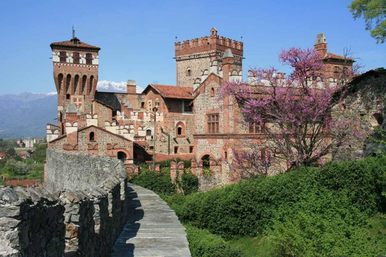 Castello di Pavone Canavese