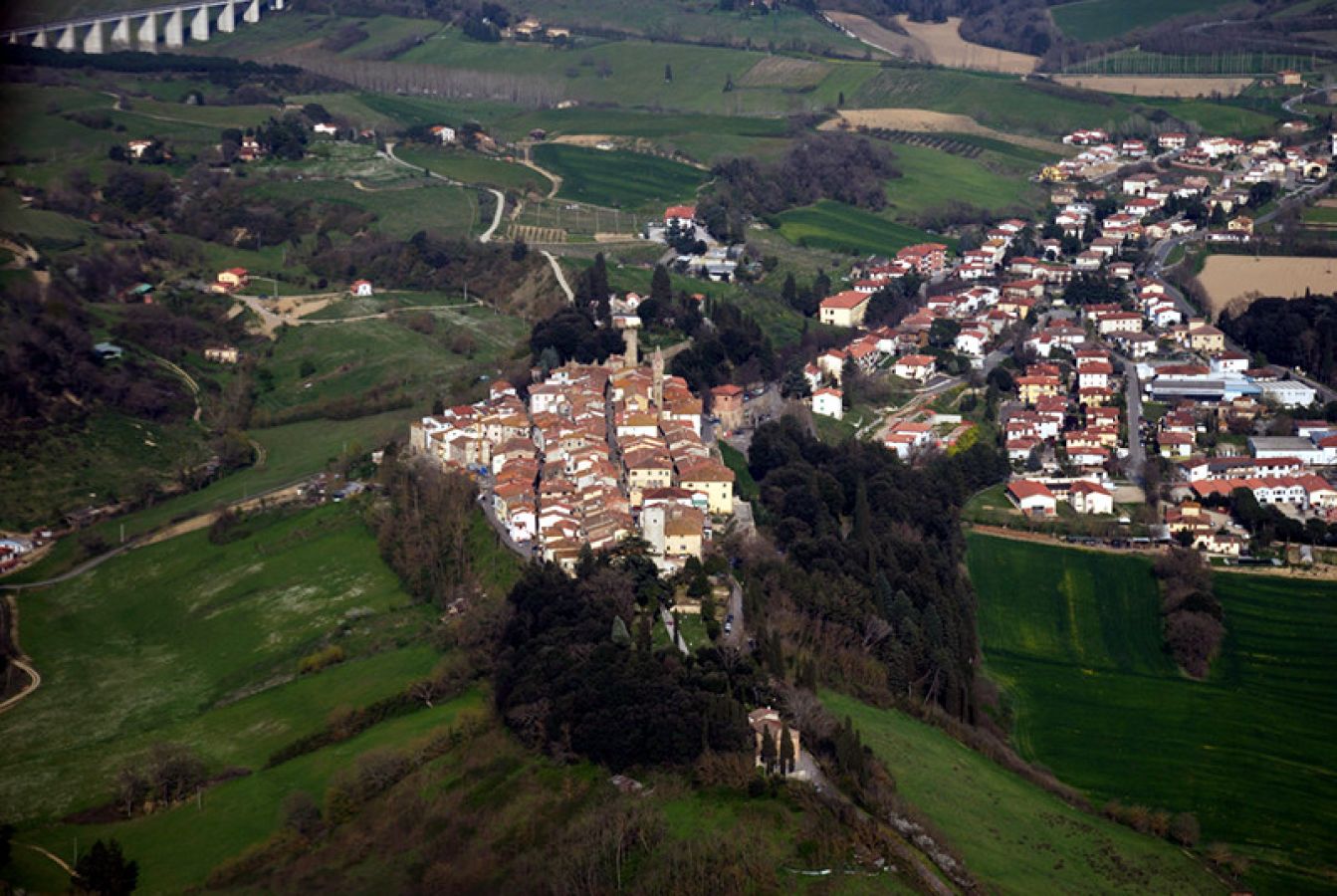 Il borgo di Laterina in Valdarno